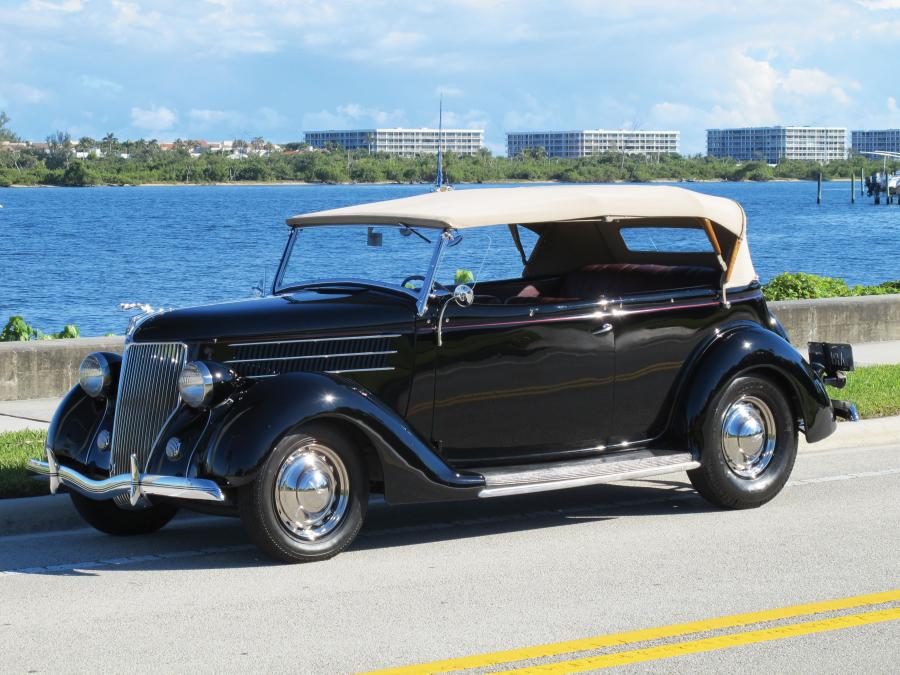  Ford 2-Door Custom Phaeton 1936 года  (фото 13 из 13)